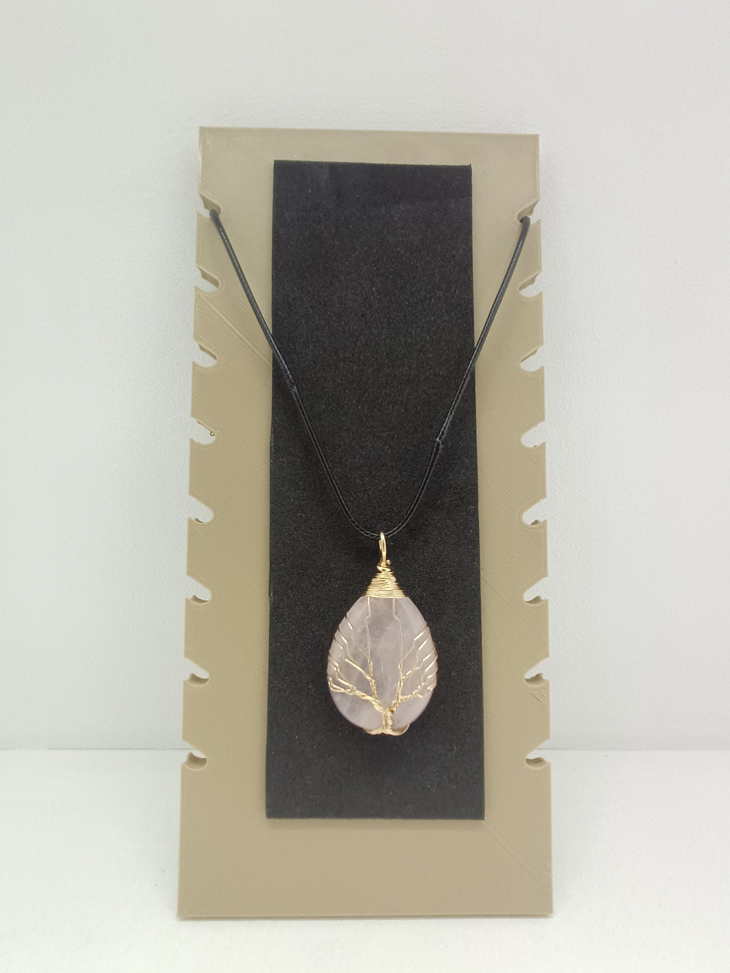 Colgante con Piedra de Energía