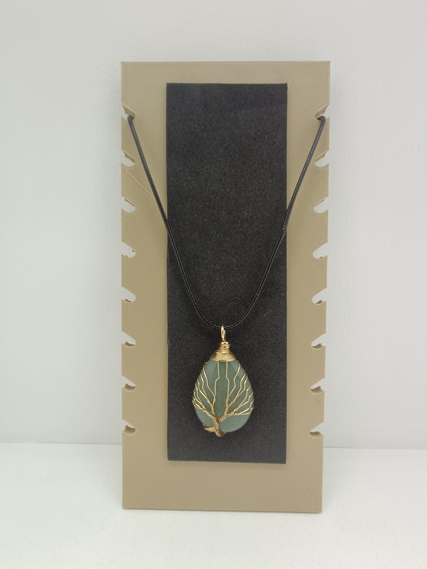 Colgante con Piedra de Energía