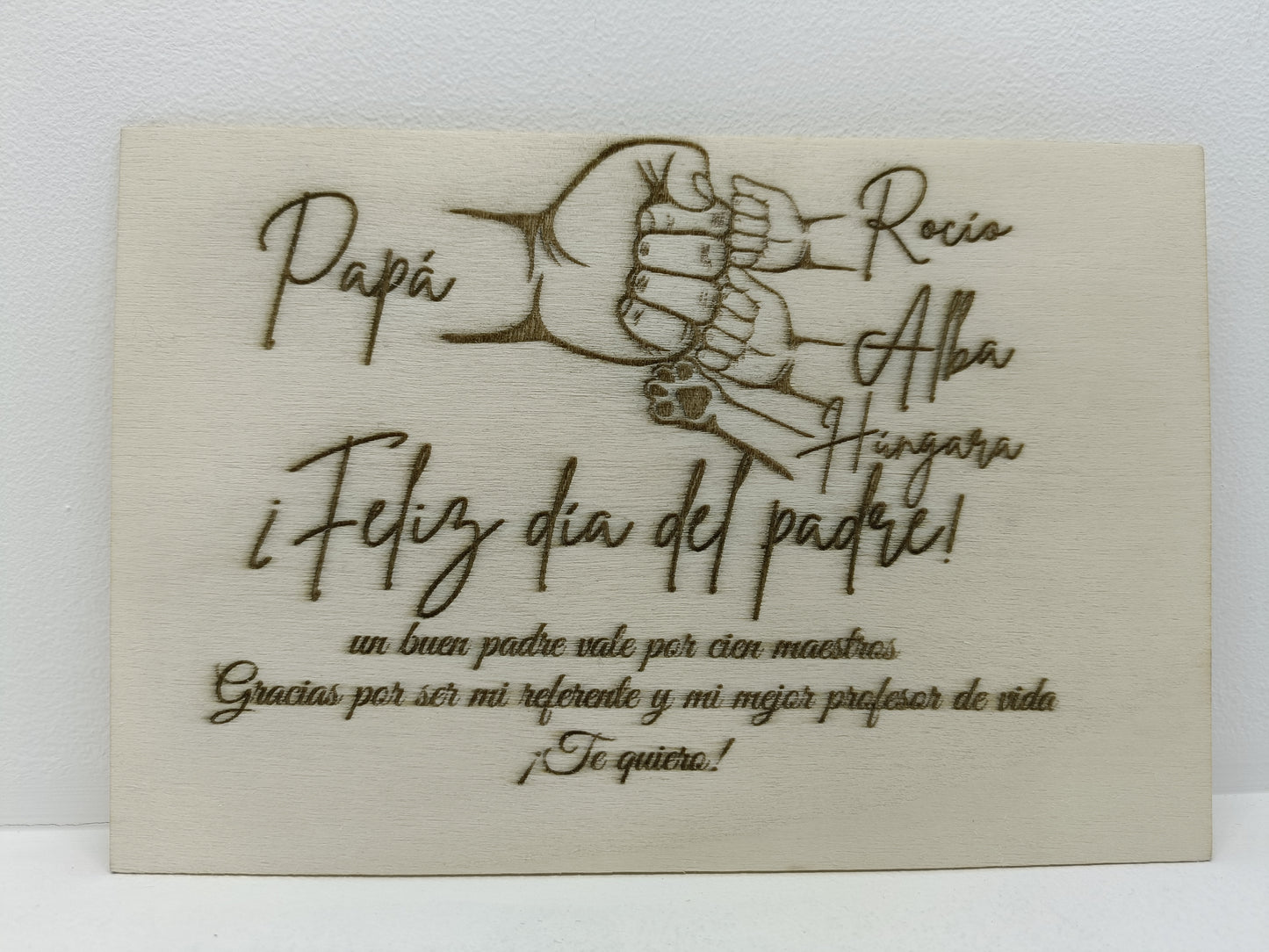 Placa de Madera Personalizada en Forma de Corazón - "Choque de Puños" Padre e Hijos
