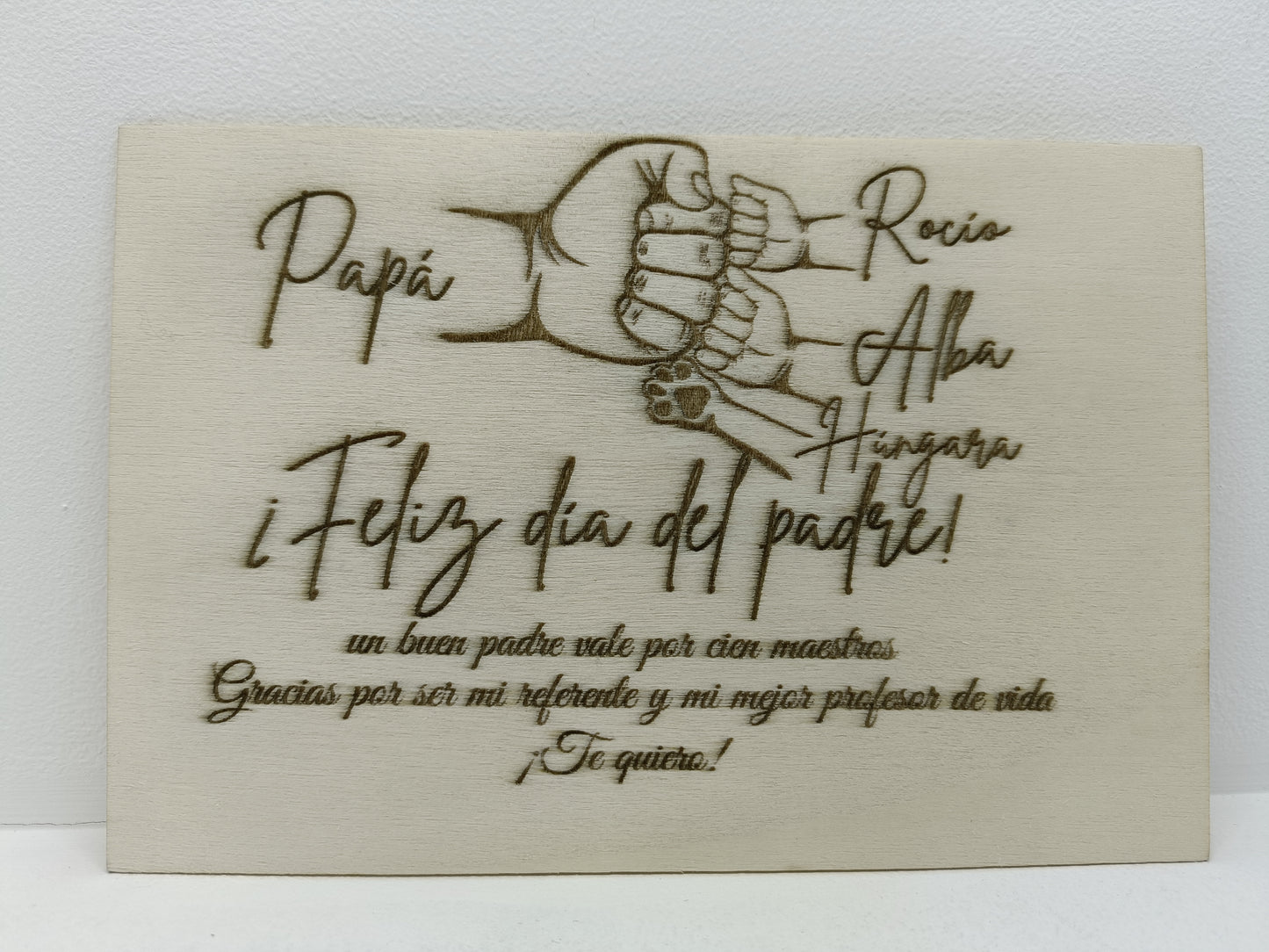 Placa de Madera Personalizada en Forma de Corazón - "Choque de Puños" Padre e Hijos