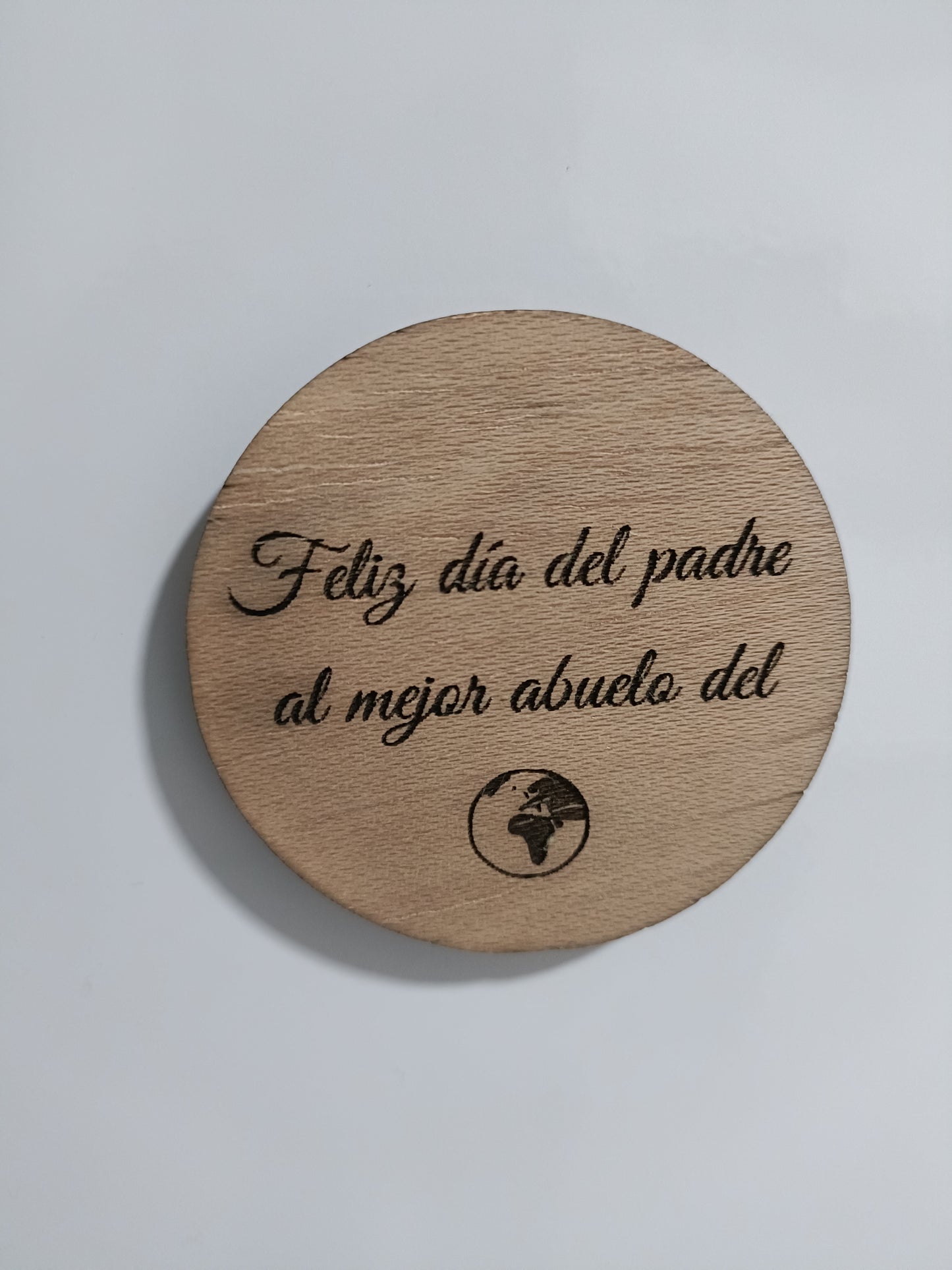 Imanes Personalizados en Madera – Recuerdos Únicos para tus Momentos Especiales