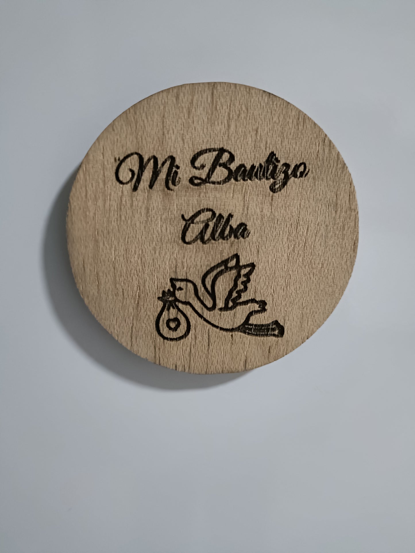 Imanes Personalizados en Madera – Recuerdos Únicos para tus Momentos Especiales