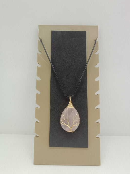 Colgante con Piedra de Energía