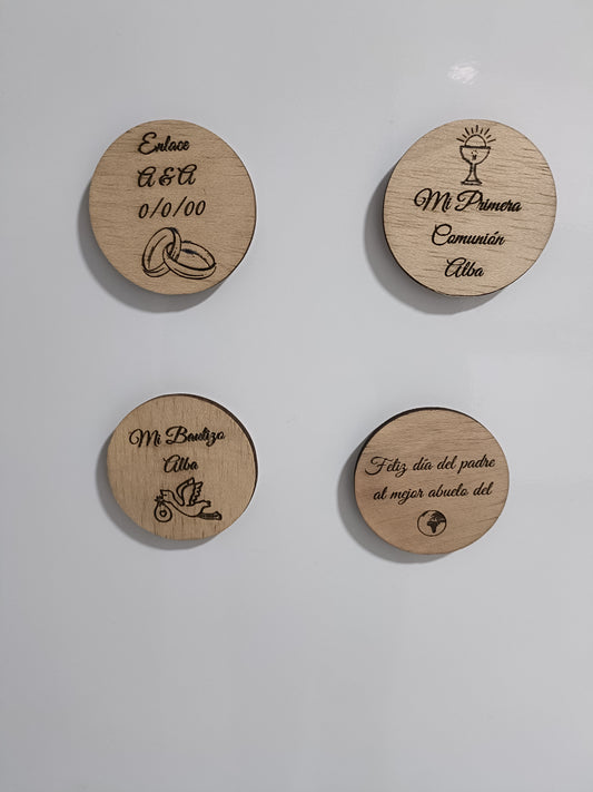 Imanes Personalizados en Madera – Recuerdos Únicos para tus Momentos Especiales