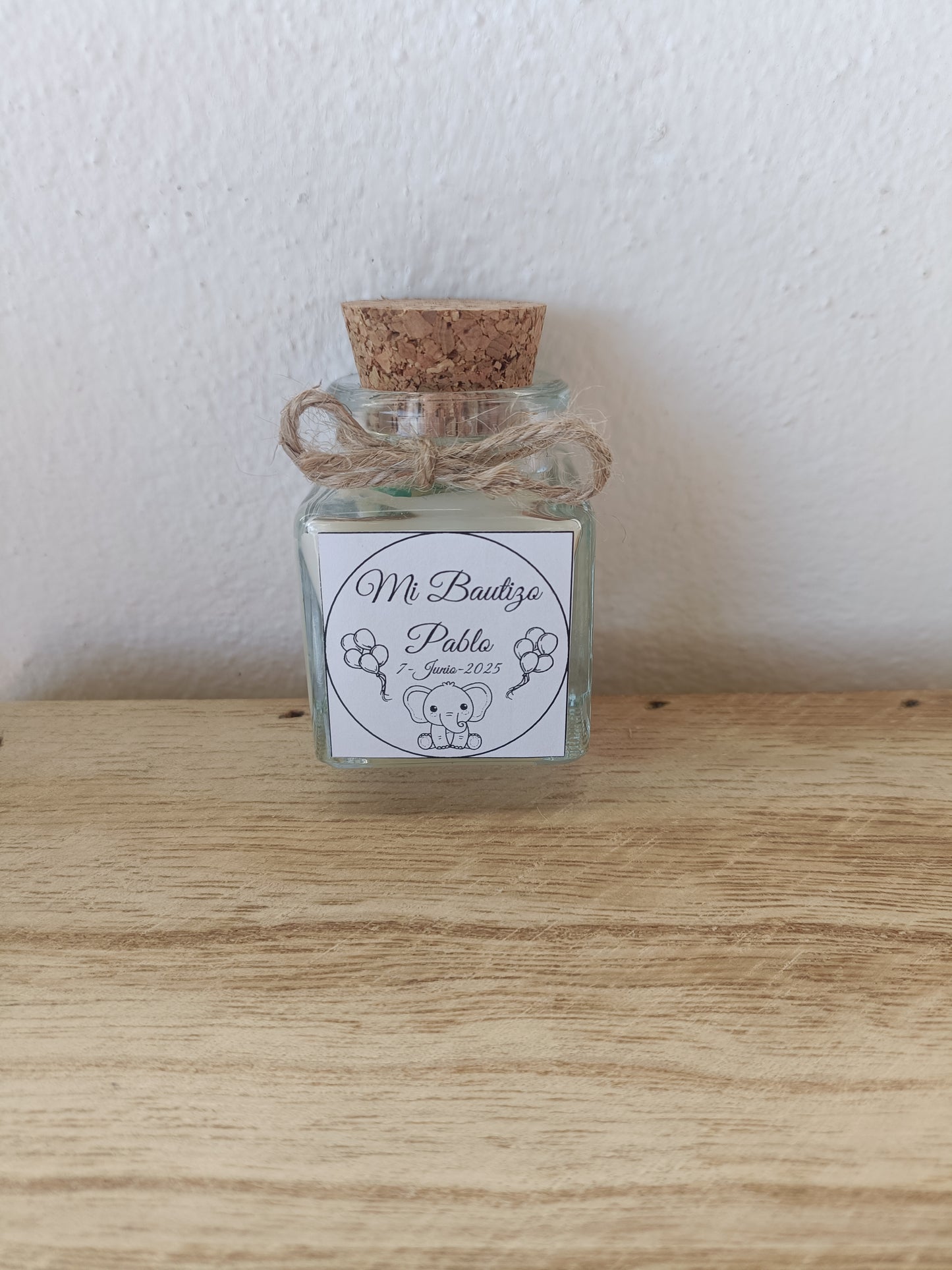 Vela Aromática en Tarro Pequeño con decoraciones originales.