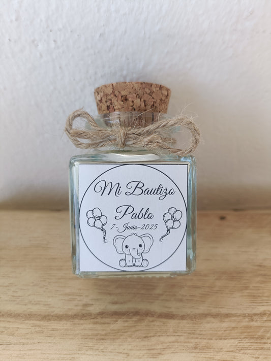 Vela Aromática en Tarro Pequeño con decoraciones originales.